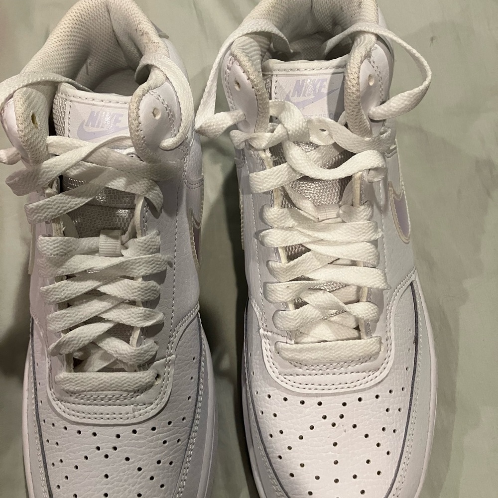 Nike Court vision mid sz 8.5 women’s